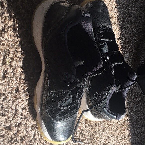 Jordan 11 - Picture 4 of 4